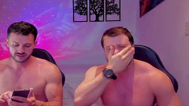 แชท XXX สดของ AlexJaz11