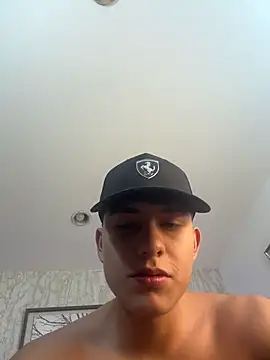Lander_Cruz Adlı Modelin Canlı XXX Sohbeti