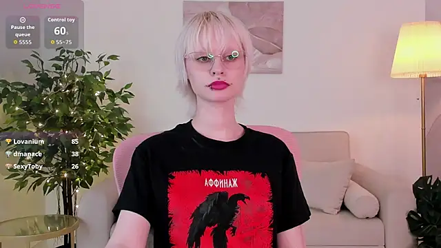 XXX chat uživo modela LauraDiazz