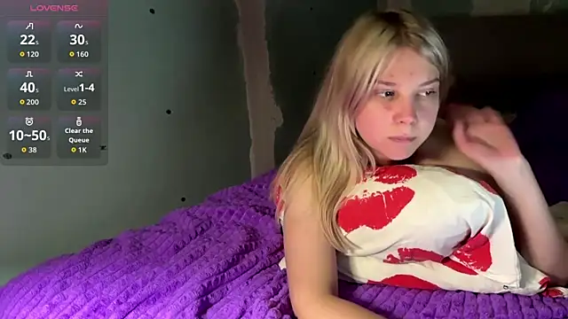 Skinny_girl_ Chat XXX live