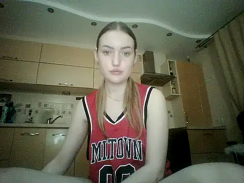 XXX chat uživo modela Lisanta