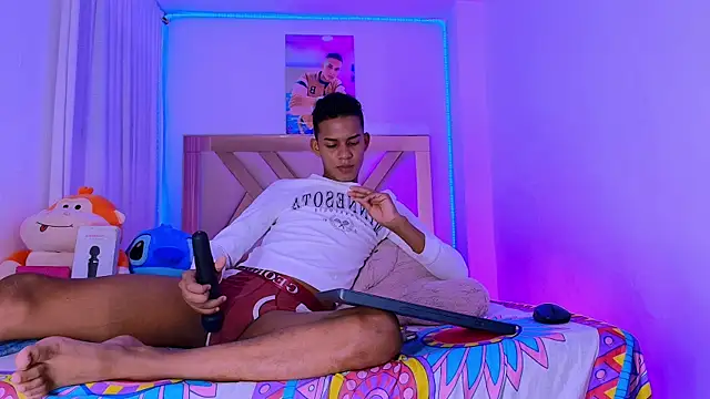 dilan_alfonzo 라이브 XXX 채팅