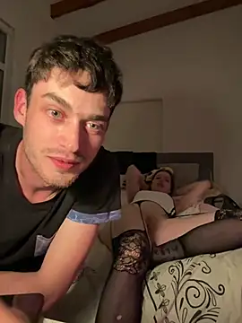Chaos_and_cream's Live XXX Chat