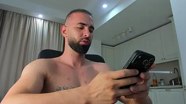 Chat XXX en directo de cloudymastersss