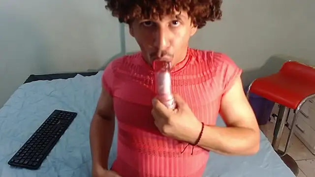 Starlin_Kane Live XXX-chat