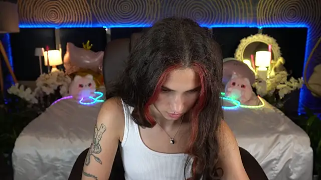 Živý XXX chat BabyFlowerr