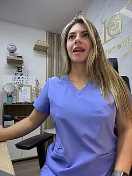 alicee16 Live XXX-Chat