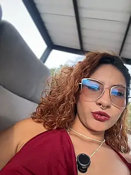 Chat XXX en directo de NaughtyNath_