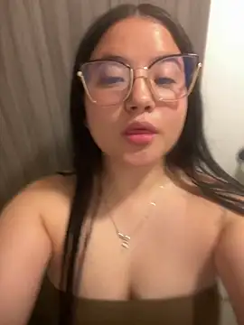 Aria_Rose_'s Live XXX Chat
