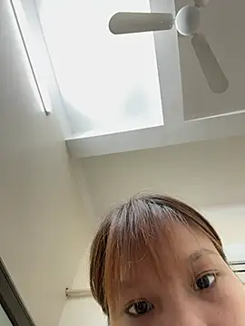 Sayhi-bibi's Webcam Show