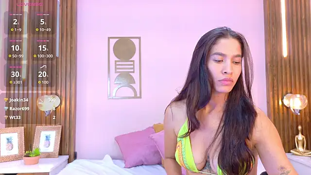 JuliaaVega 现场XXX聊天