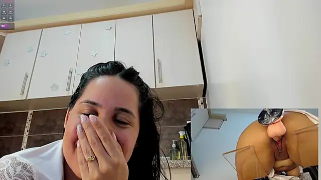 Katy_Jhomson's Live XXX Chat