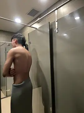 The_Conquer Show in webcam