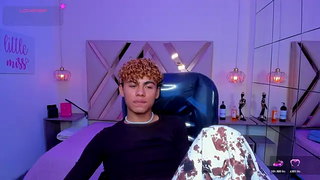 Anyelo_Twink: απευθείας συνομιλία ΧΧΧ