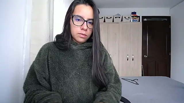 XXX chat uživo modela Mariam_Gomezxxx
