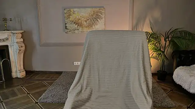 Jes_Solar élő XXX-chatje