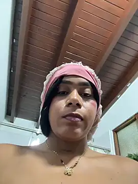 Chat XXX en directo de YariRose