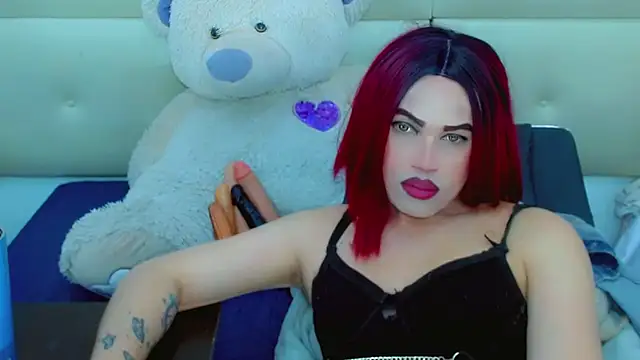 Chatroom XXX en direct de NharaBigCock