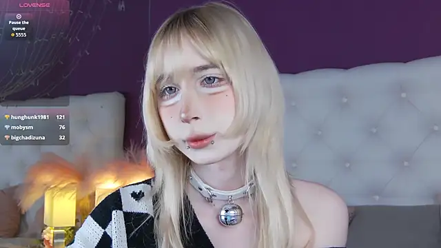 cutetomien Webbikameraesitys