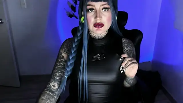 Chat +18 de Anaii_Gomez ao vivo