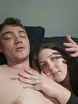 Czat XXX na żywo – BIG-WHITE-DICK-2001