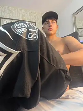 Czat XXX na żywo – Lander_Cruz