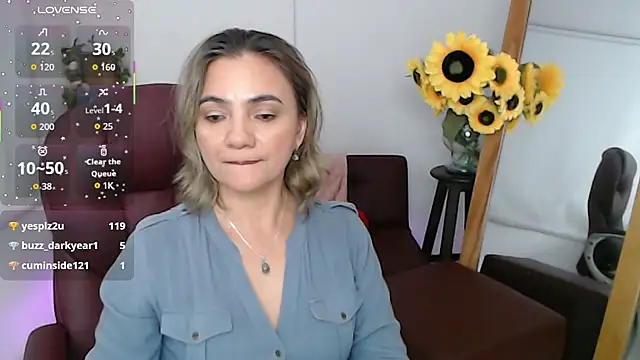 Chat +18 de ana_milf ao vivo