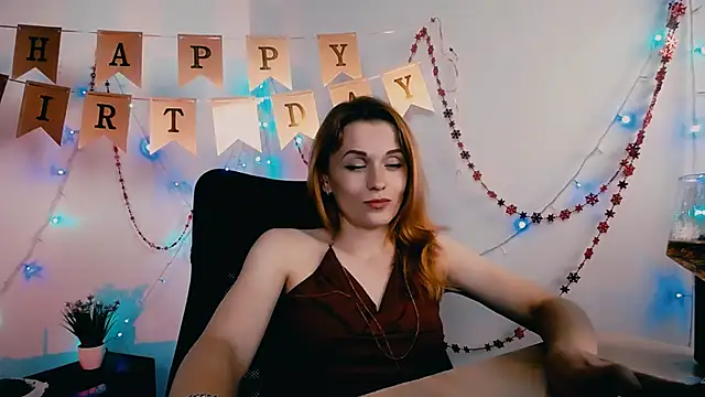 XXX chat uživo modela PeppyMia