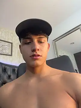 Lander_Cruz – Live XXX-chat