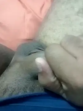 Show modela Sexuallyadickted na web-kameri