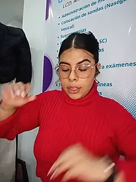 SOFIA-11_ Chat XXX in diretta