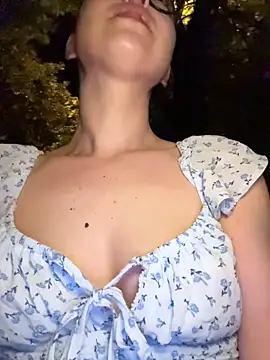 KaylaLewyss – Live XXX-chat