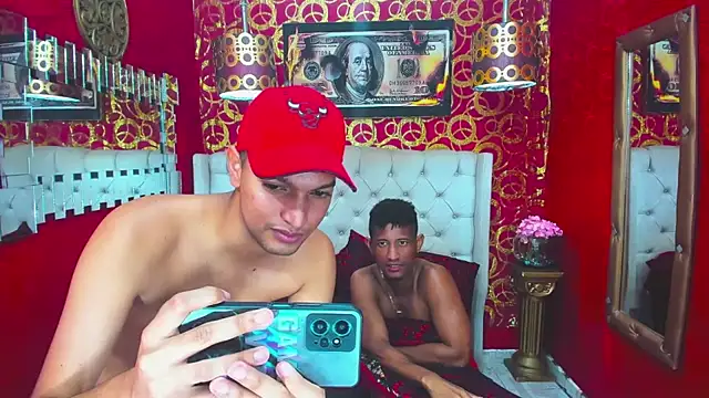 Chat XXX ao vivo de PEINBOYS