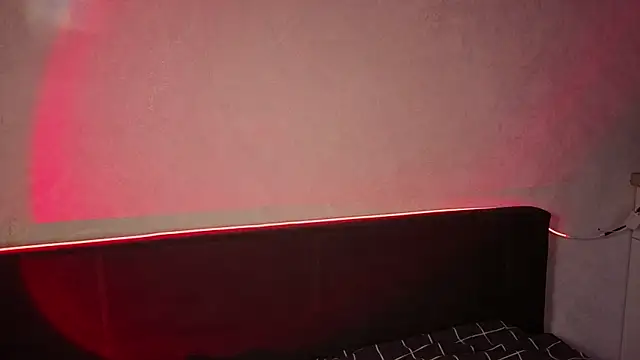 AliseKitt – Naživo XXX chat