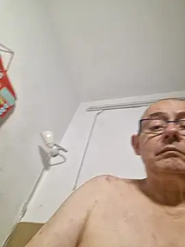 Marlon92700 Live XXX-Chat