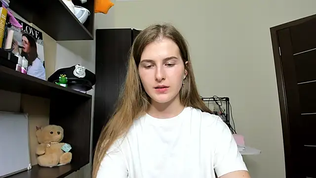 OhMyAlice élő XXX-chatje