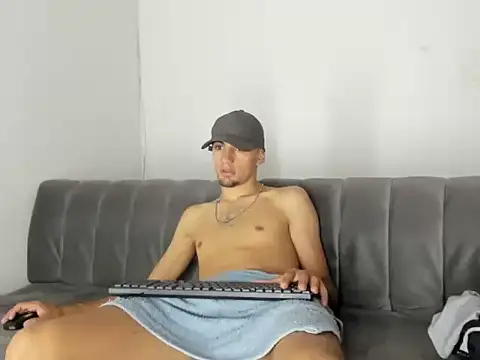 Charlie_ScorpionのライブXXXチャット