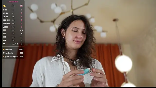 LAUREL_HAZEL Adlı Modelin Canlı XXX Sohbeti