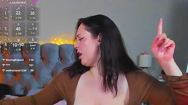 AlbaLimory élő XXX-chatje