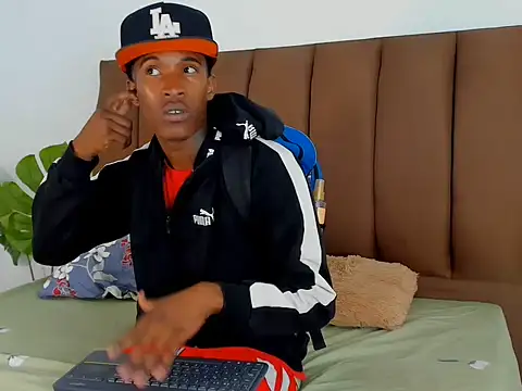 Chat XXX en directo de Derek_s3