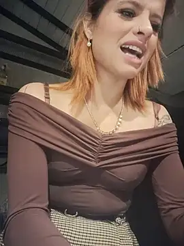 Cataleya_16's Live XXX Chat