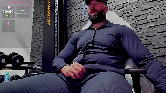 David_Big_Daddy: онлайн-секс-чат