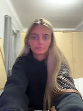 IndiaHughesUkxn Webbikameraesitys