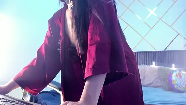 MeganNightt 现场XXX聊天