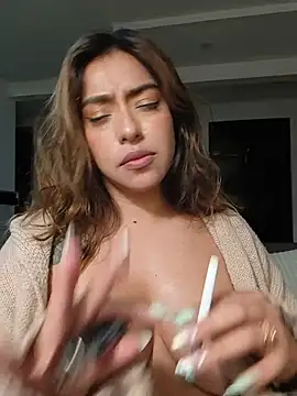 foxxy_lover Adlı Modelin Canlı XXX Sohbeti