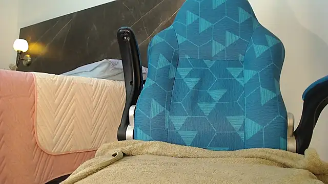 XXX chat uživo modela Joey_Millss