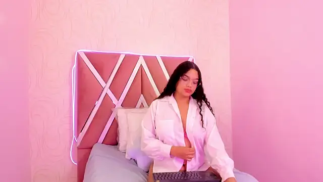 natalyy_rose Chat XXX live