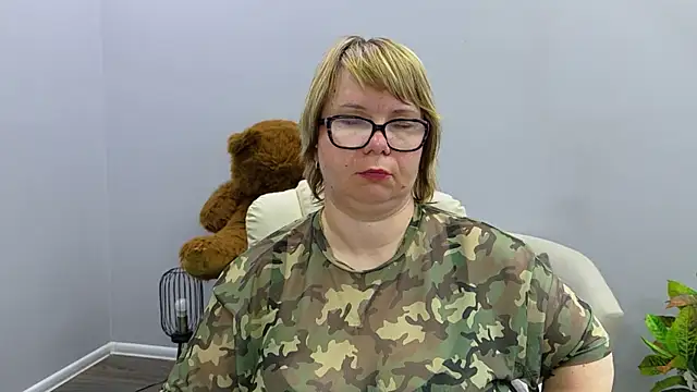 Онлайн чат XXX BonnnyBoobsy