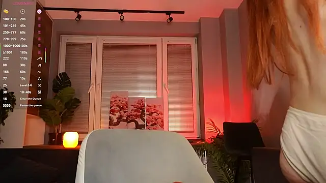 Živý XXX chat HaleyKoelling