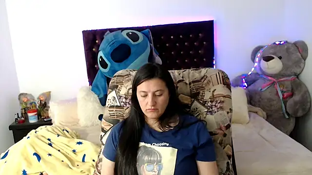 Lorenahot_06 Chat XXX in diretta